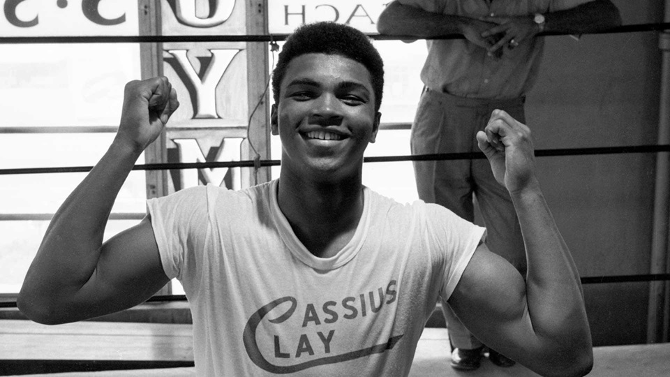 O jovem Cassius Clay, ainda no início da carreira.